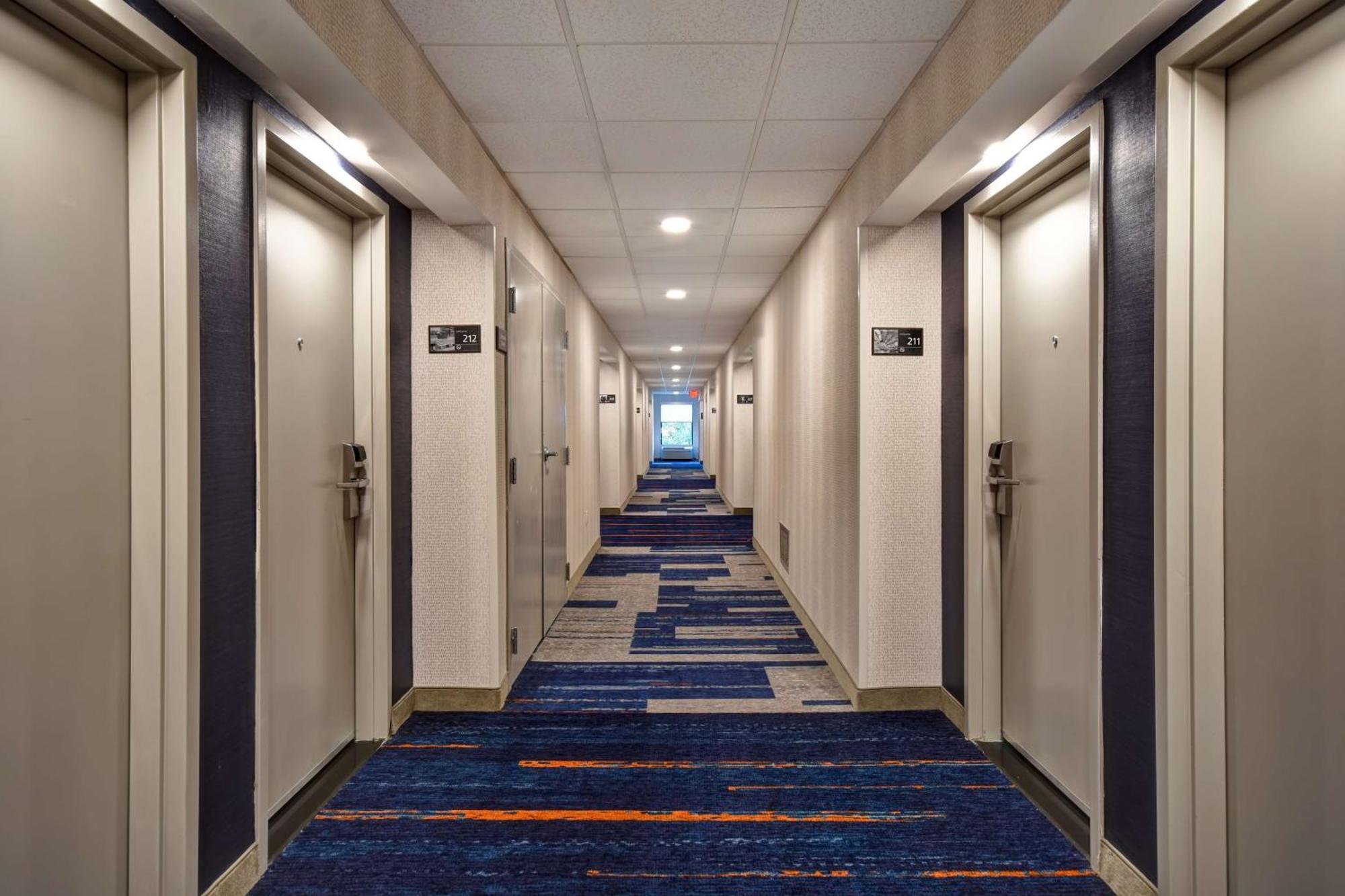 Hampton Inn Potomac Mills Woodbridge Dış mekan fotoğraf